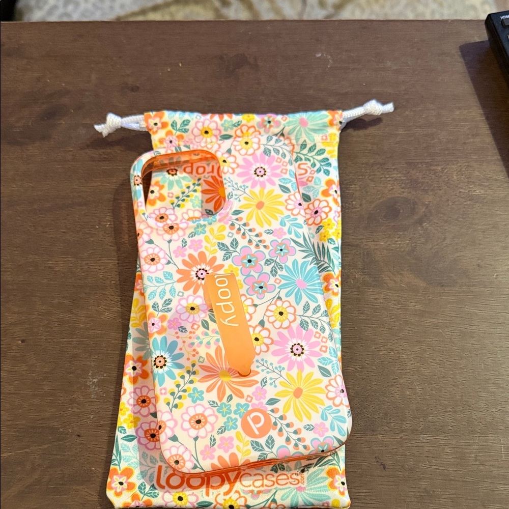 Loopy Floral Burst